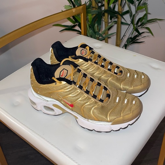 Nike Air Max Plus TN SE BG - Picture 2 of 6